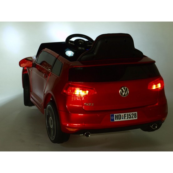 Volkswagen Golf GTI s 2.4G D.O., otvíratelnými dveřmi a hudebním přehrávačem, černé lakované